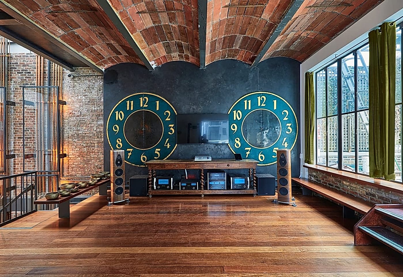 A dreamy townhouse with an indoor pool: 214 Lafayette image 3