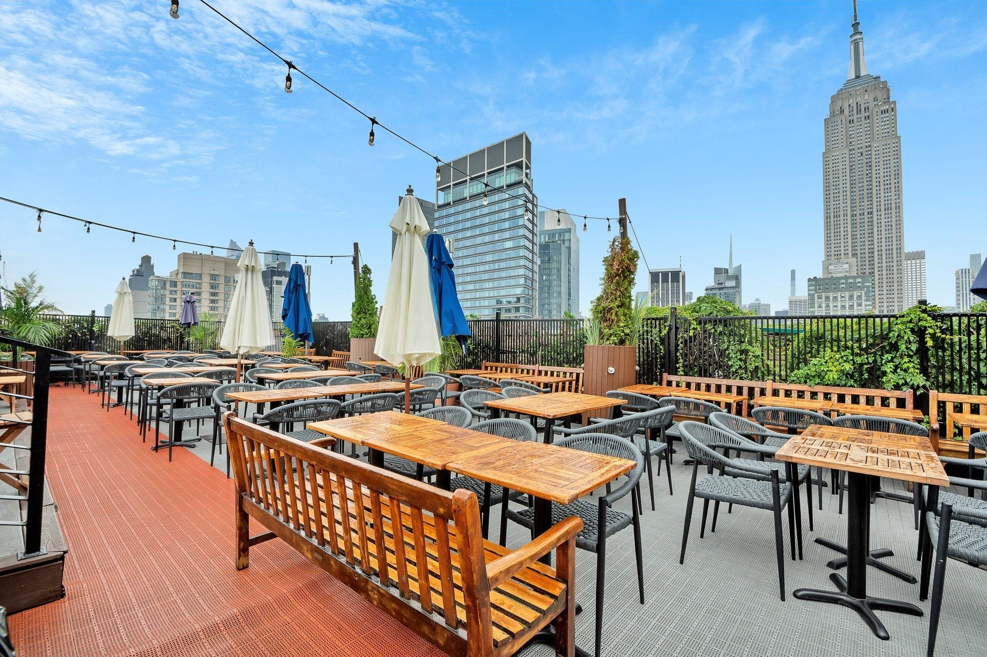 230 Fifth Rooftop Event Venue Rent Manhattan NYC