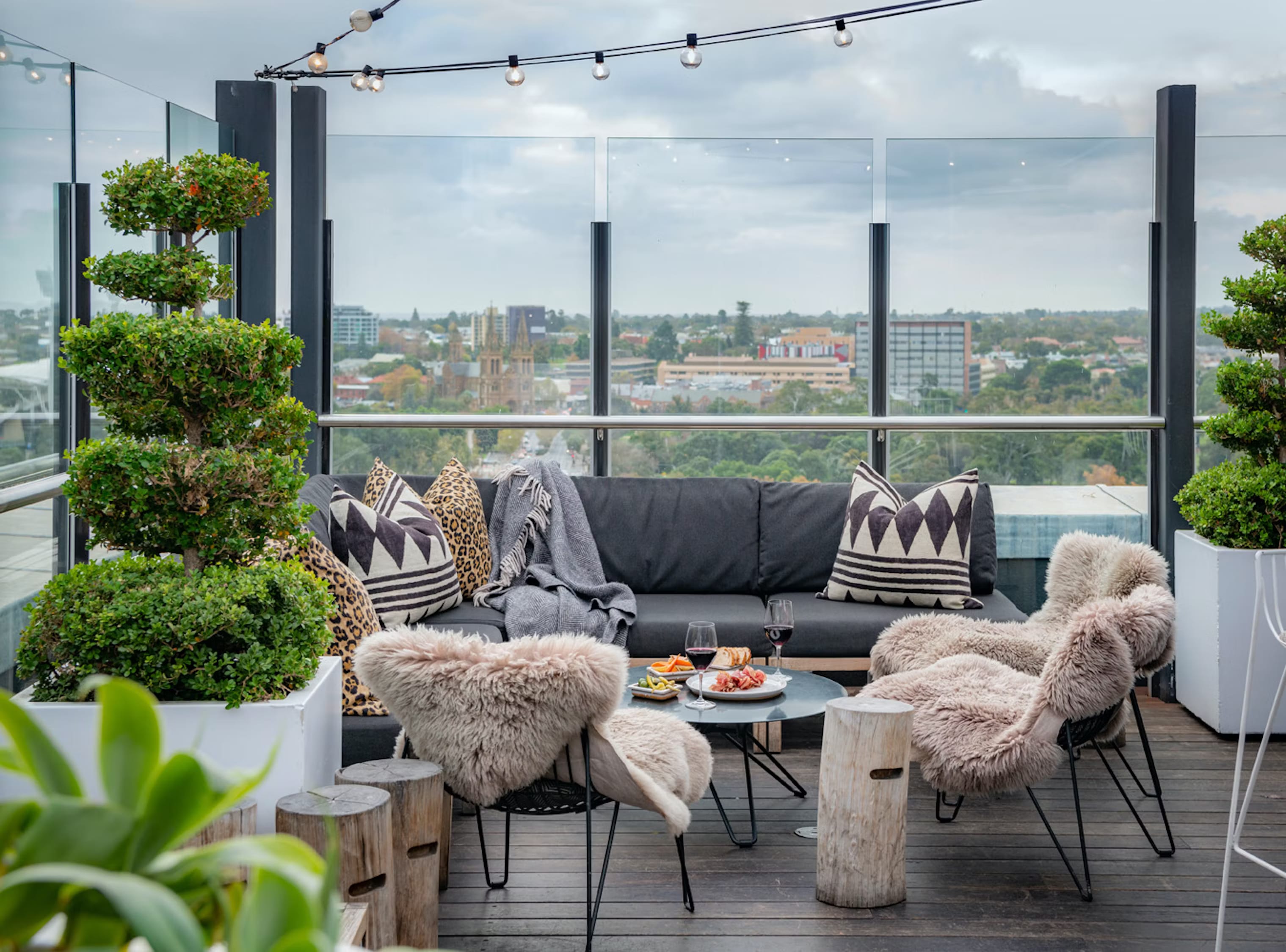 2KW Bar & Restaurant | Terrace Bar | Venue Hire Adelaide | 1