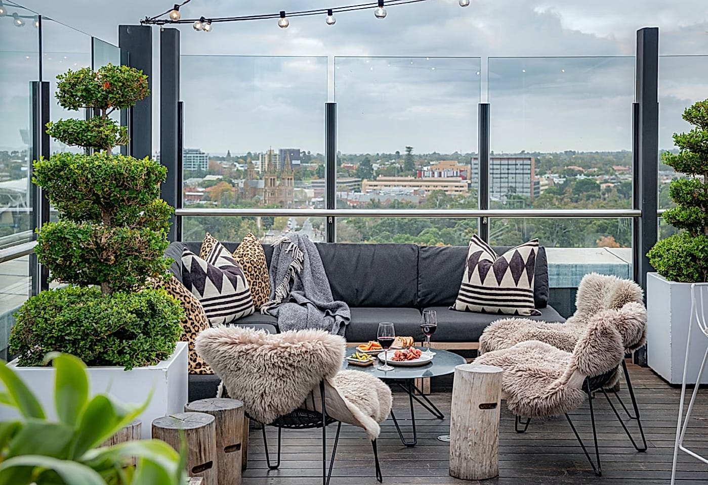 2KW Bar & Restaurant | Terrace Bar | Venue Hire Adelaide | 1