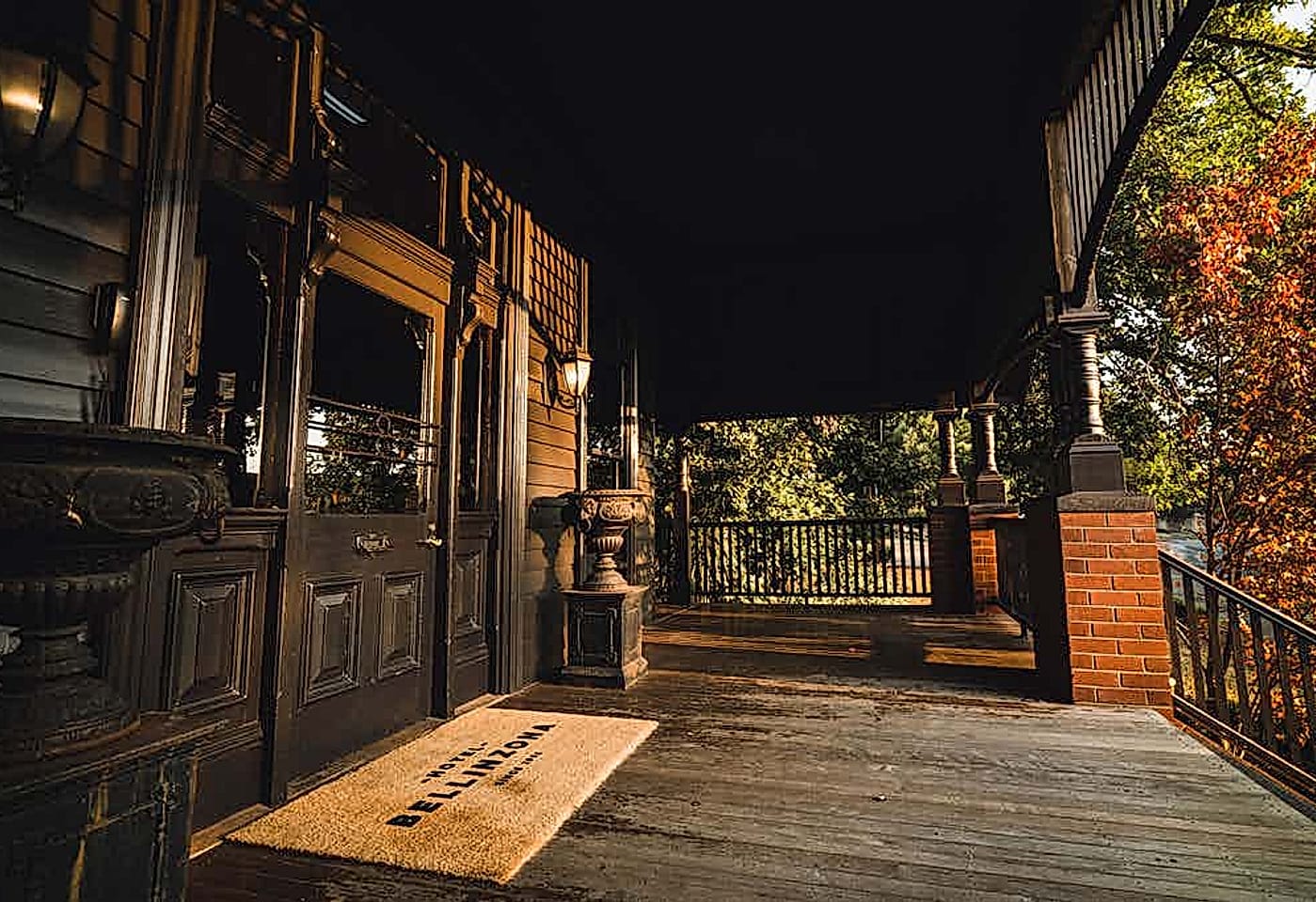 The Oxford, Hotel Bellinzona image 2