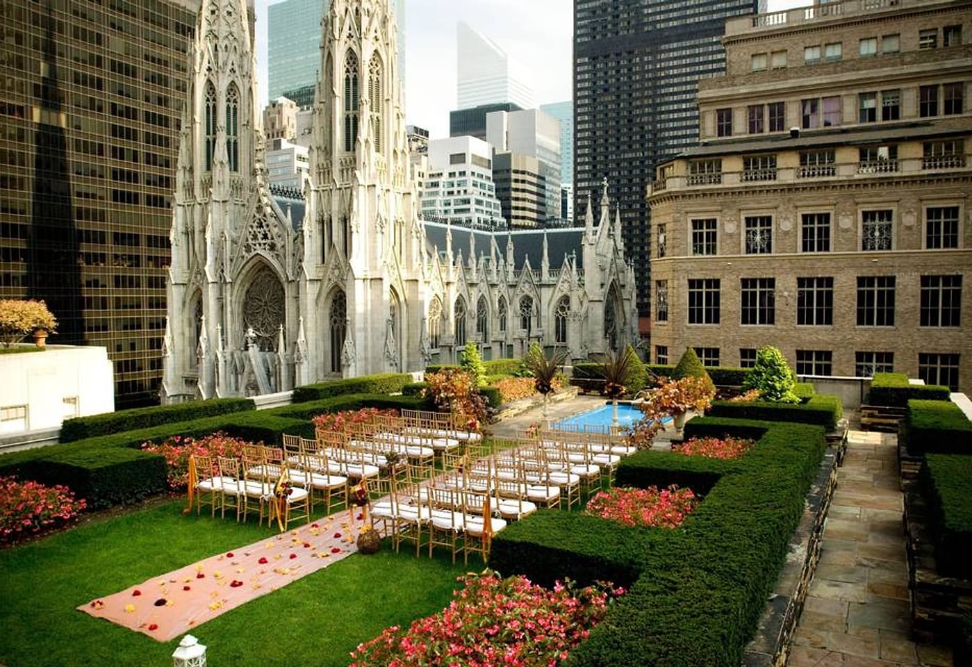A small wedding venue with a showstopping view: 620 Loft and Garden image 2