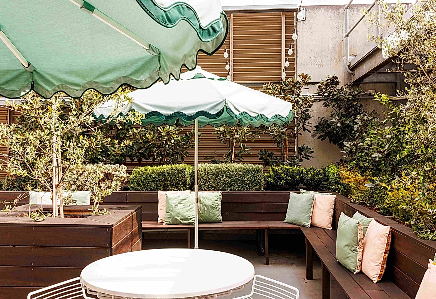 Secret Garden, QT Melbourne image 2