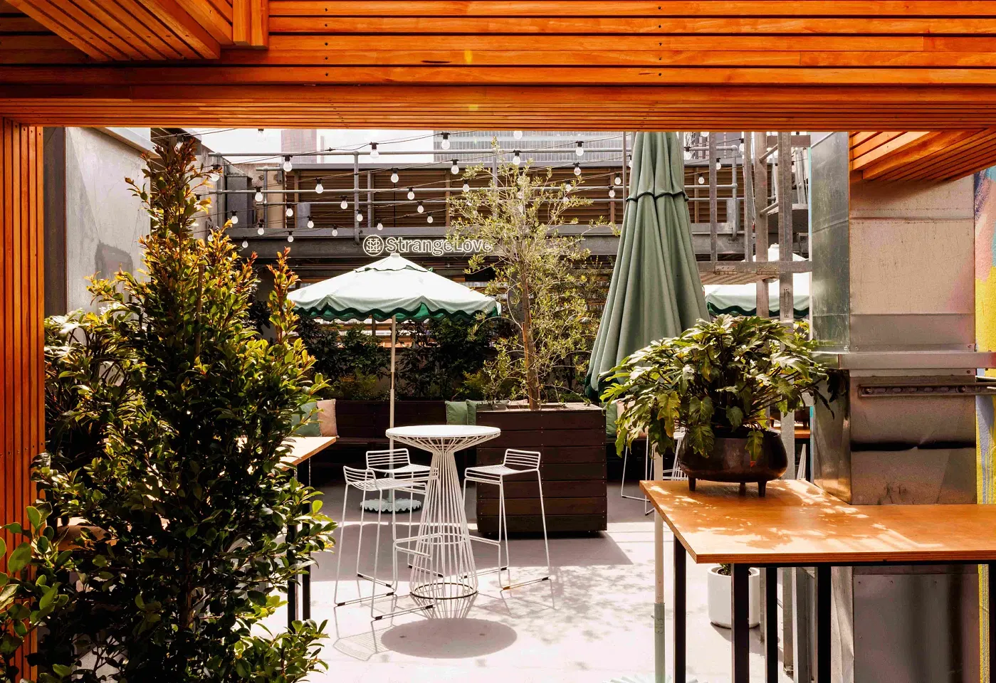 Secret Garden, QT Melbourne image 2