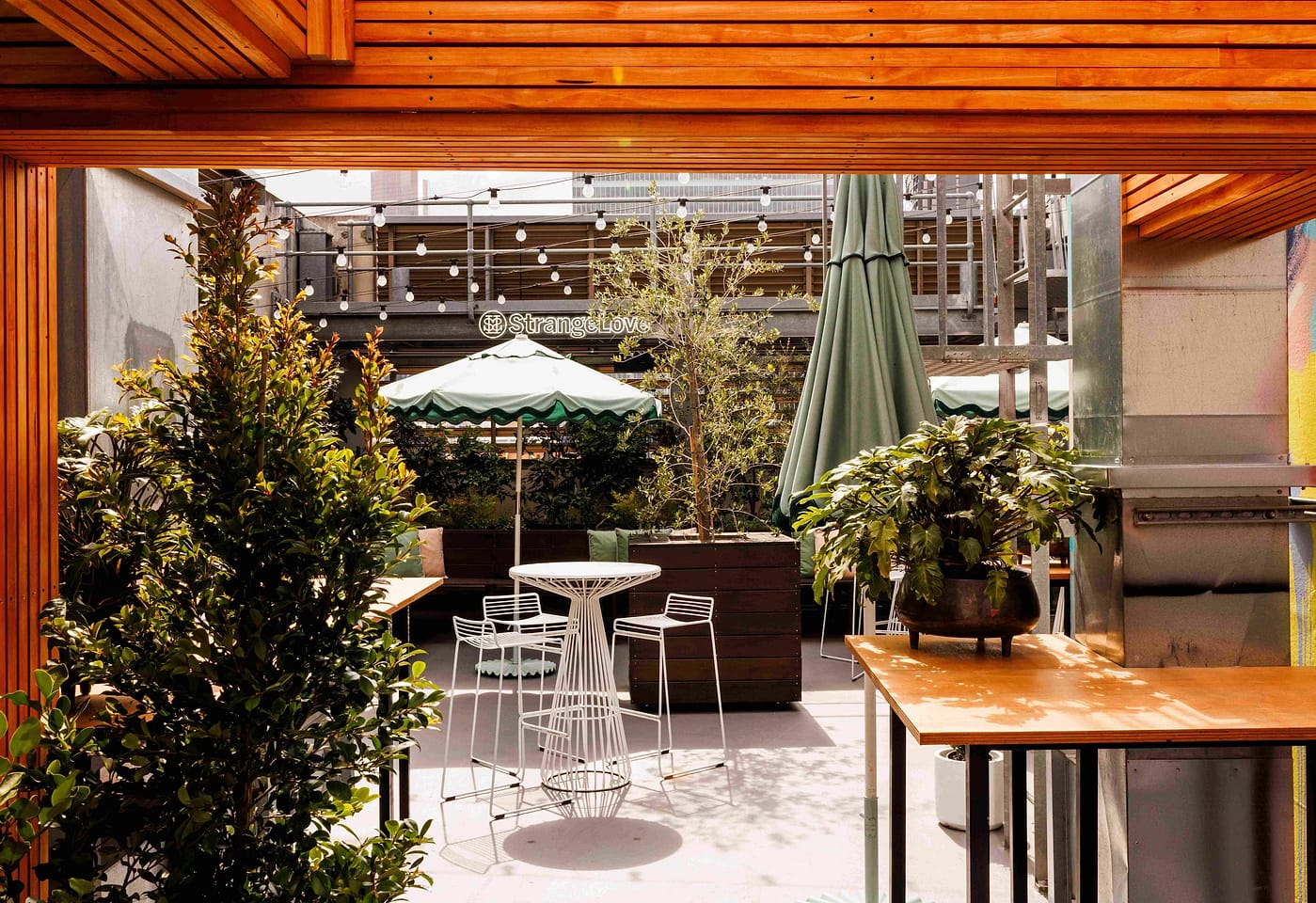 Secret Garden, QT Melbourne 1