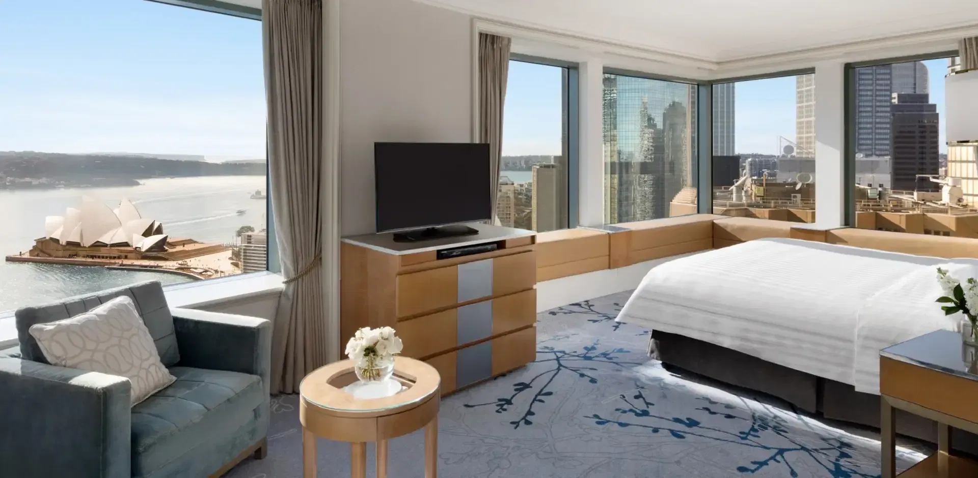  Harbour 409, Shangri-La Sydney image 3