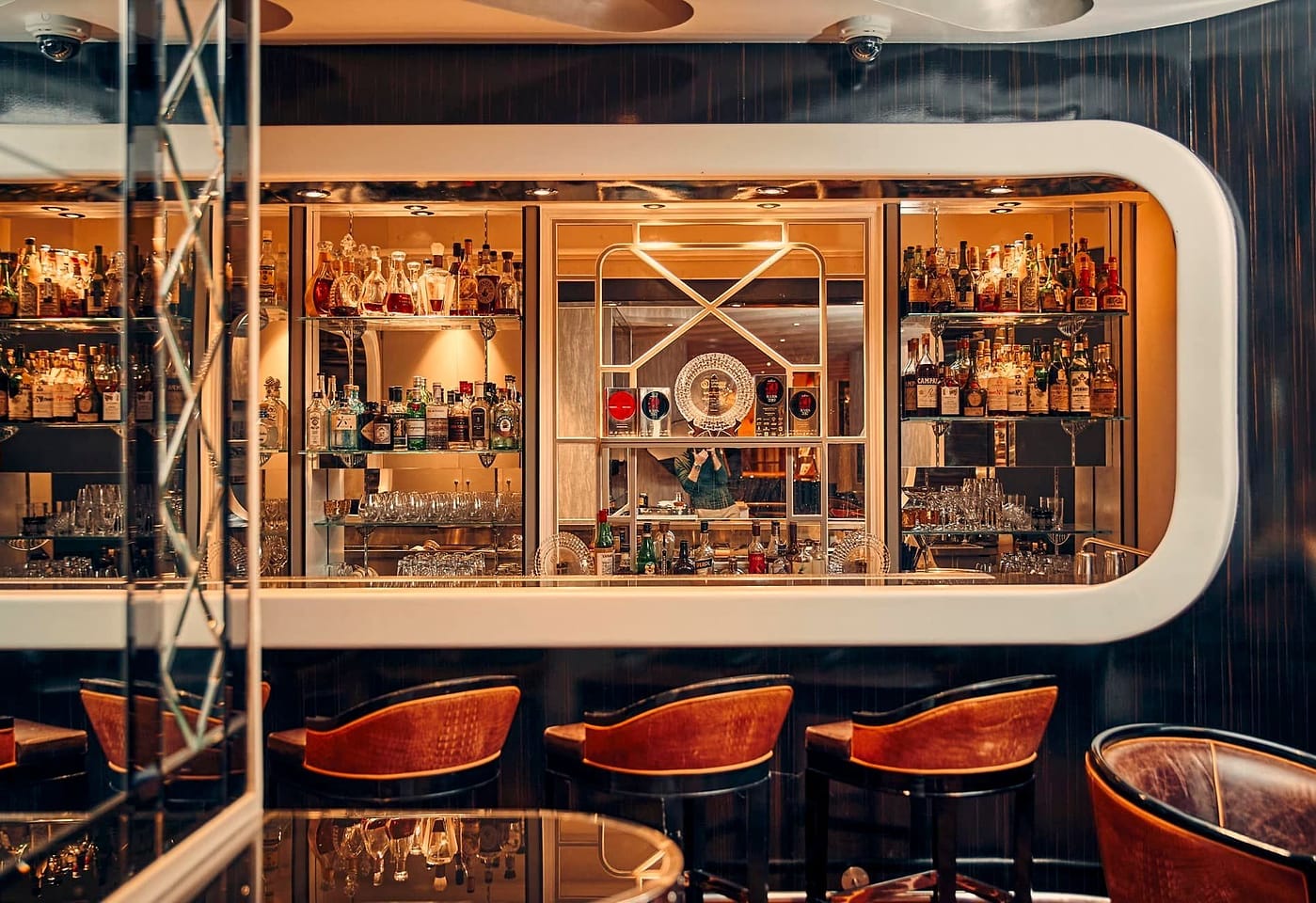 american bar savoy embankment