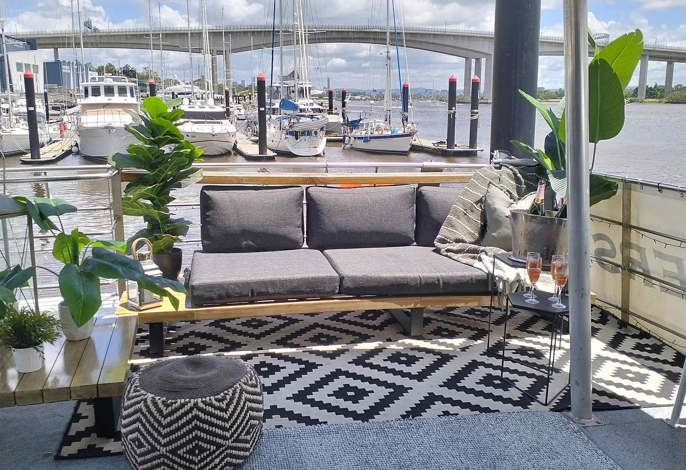 Aquarius Charters | Boat Charter Exclusive Hire | Venue Hire Brisbane | 2