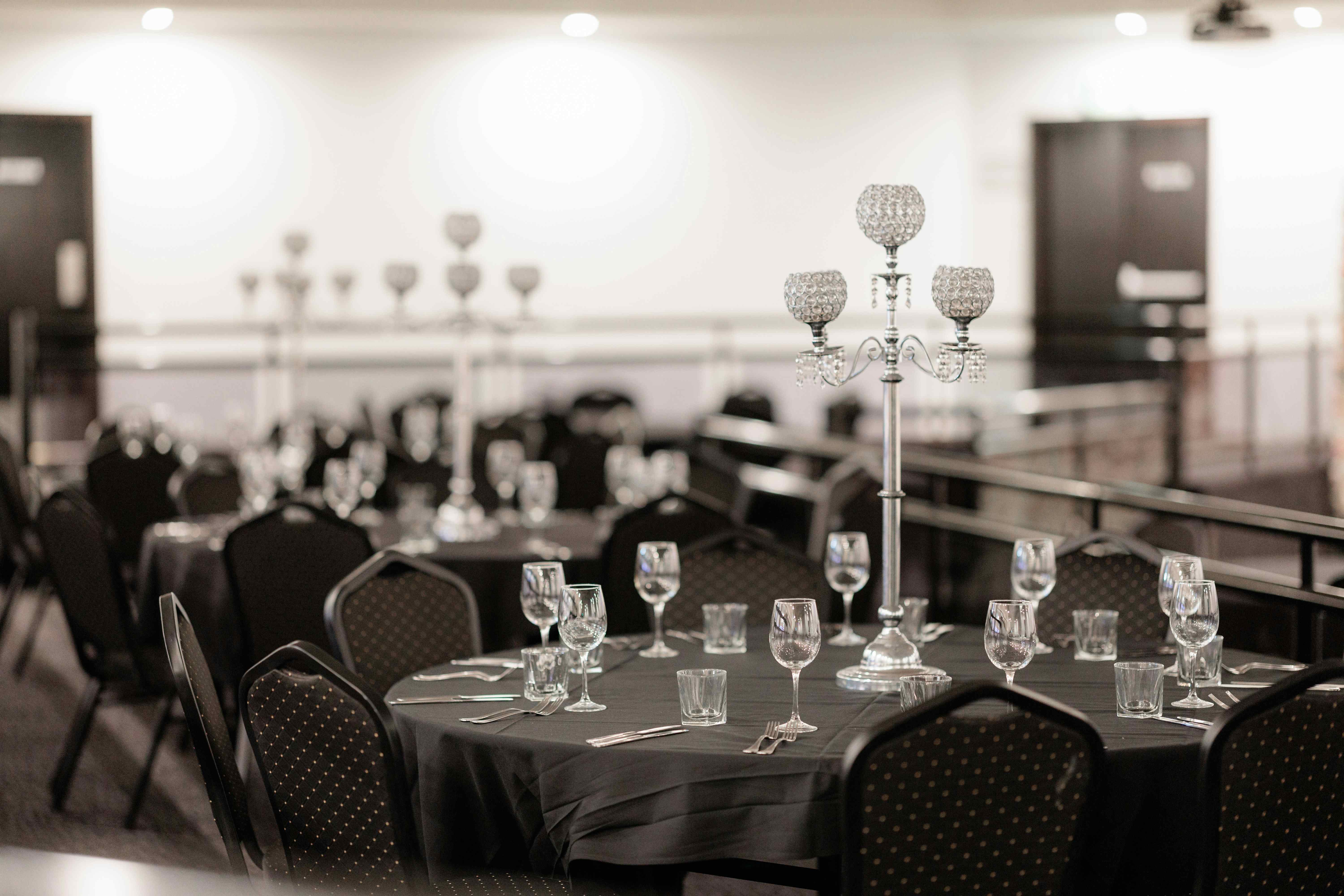 Arcadia Room, Mermaid Waters Hotel image 3