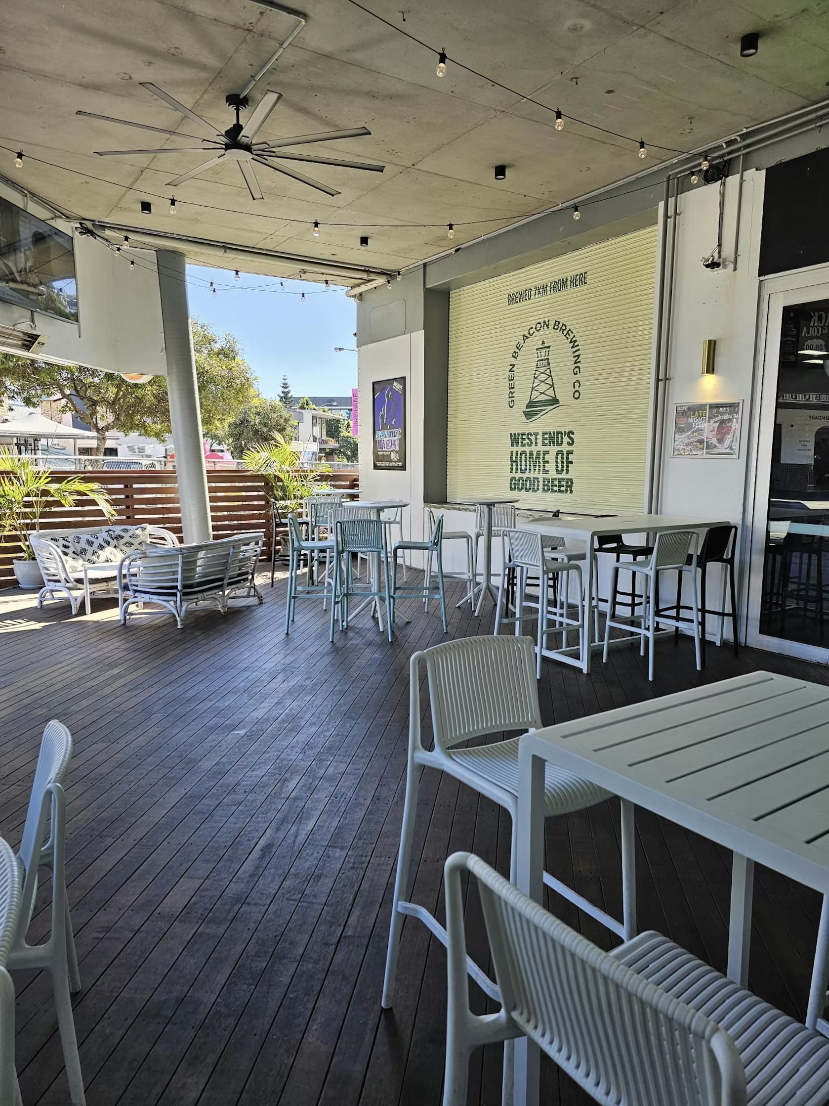 The Archive Deck, Archive Beer Boutique image 3