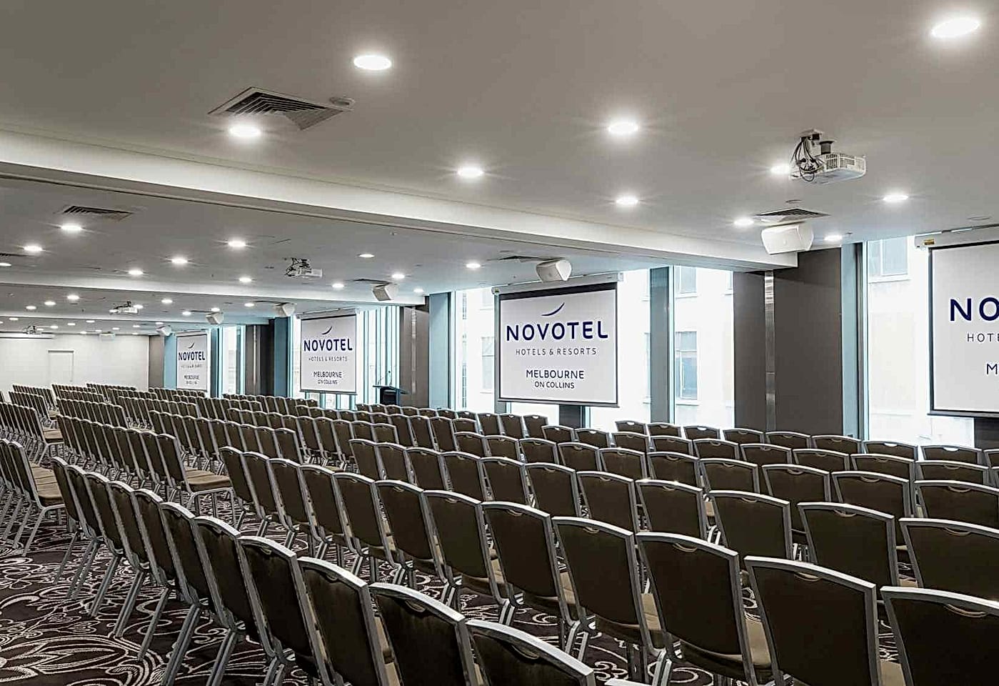 Australia Ballroom, Novotel Melbourne on Collins1