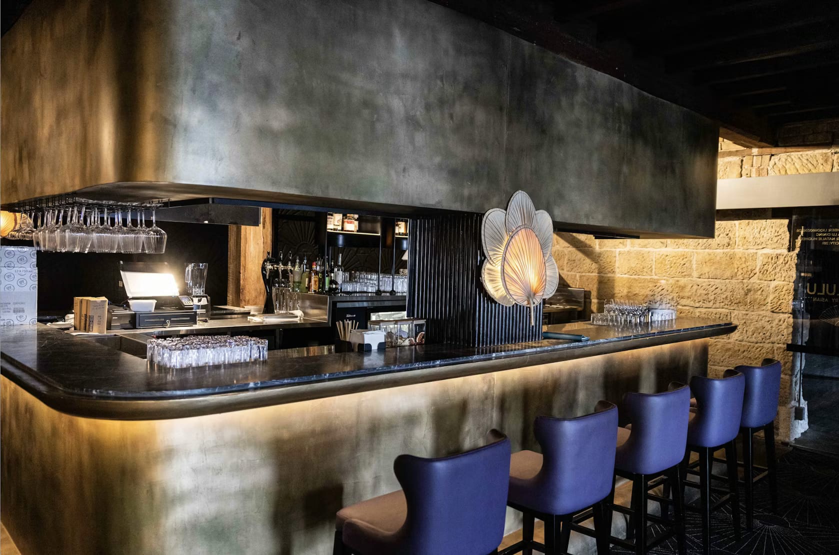 Bar Lulu, Luna Lu image 3