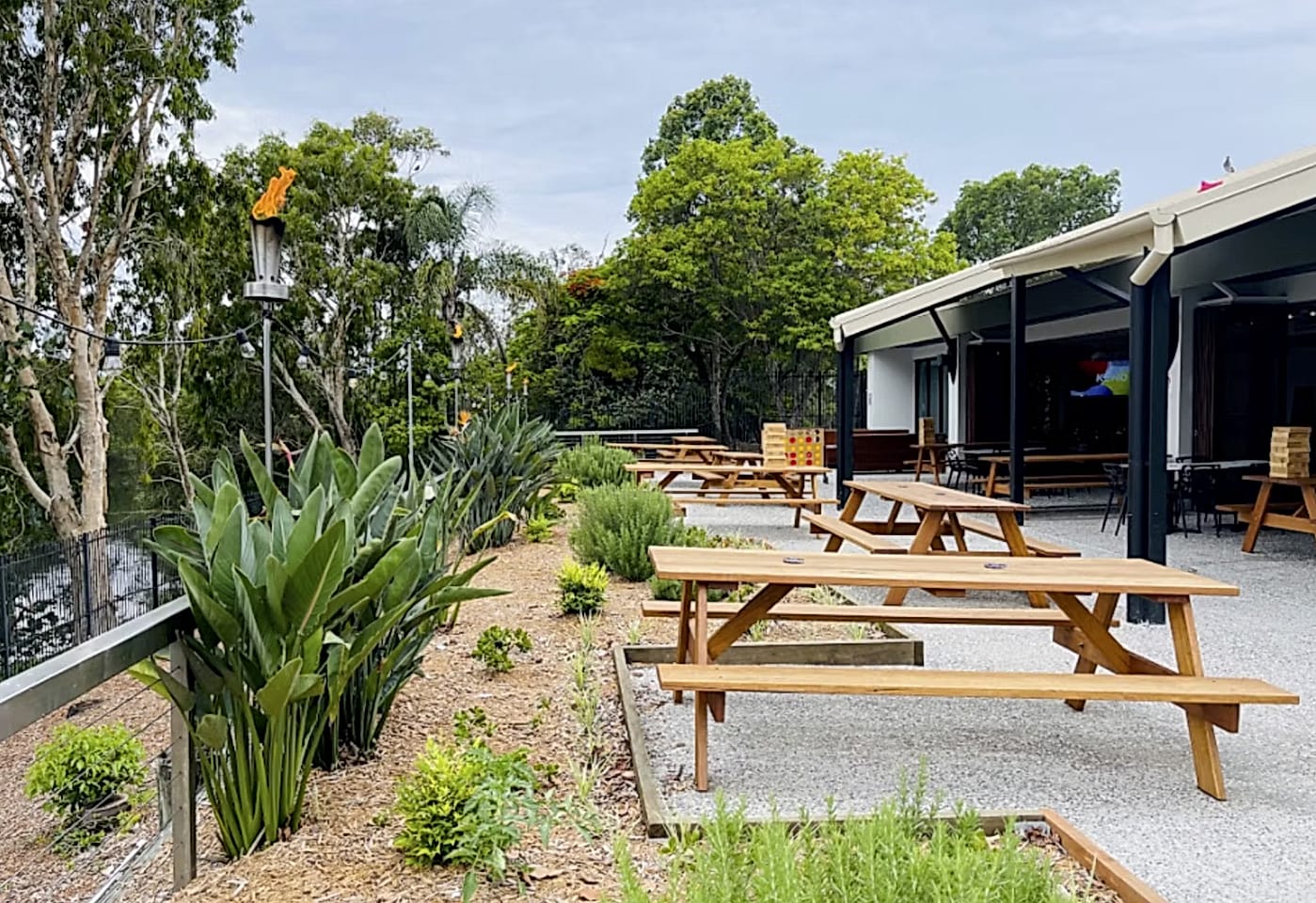 The Deck, Benowa Tavern1