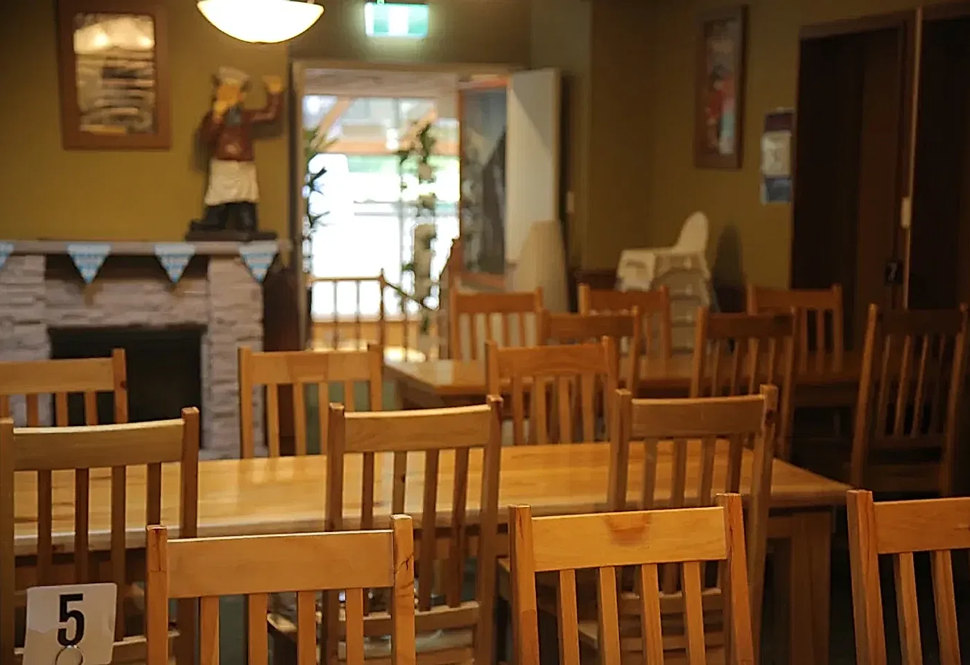 Bier Keller Bar, Harmonie German Club Canberra image 2