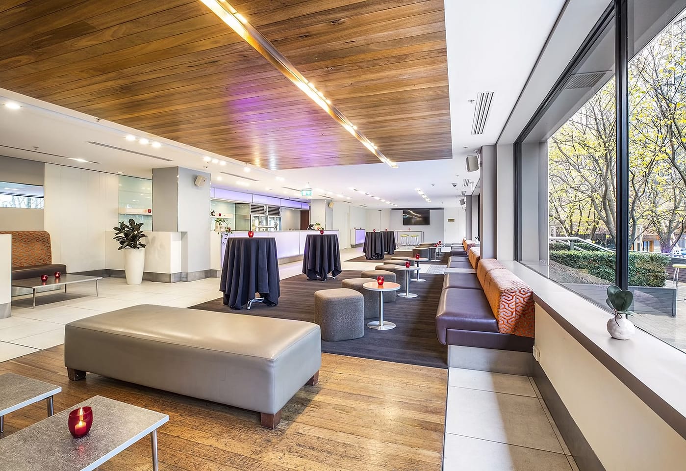 Binara One, Crowne Plaza Canberra an IHG Hotel 1