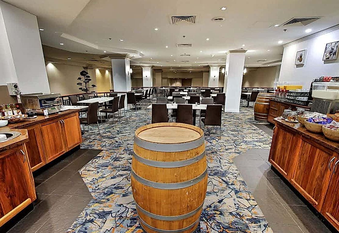 Bistro Sixty5, Hotel Grand Chancellor Adelaide image 3