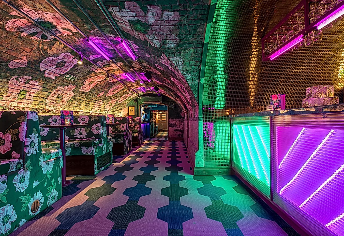 Interior shot of Blame Gloria, a cocktail bar in Covent Garden