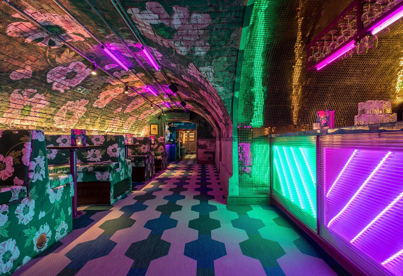 Interior shot of Blame Gloria, a cocktail bar in Covent Garden