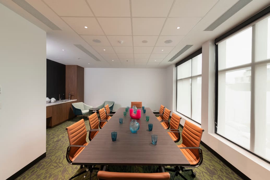 Host a Standout Meeting in these Meeting Rooms