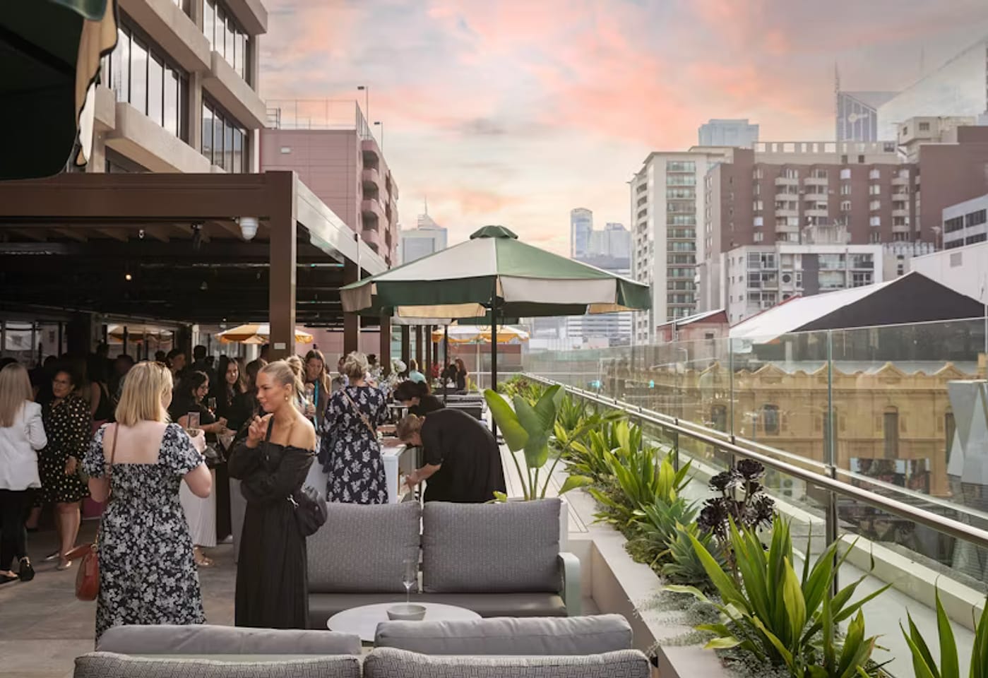 Bossley Rooftop, Rydges Melbourne image 3