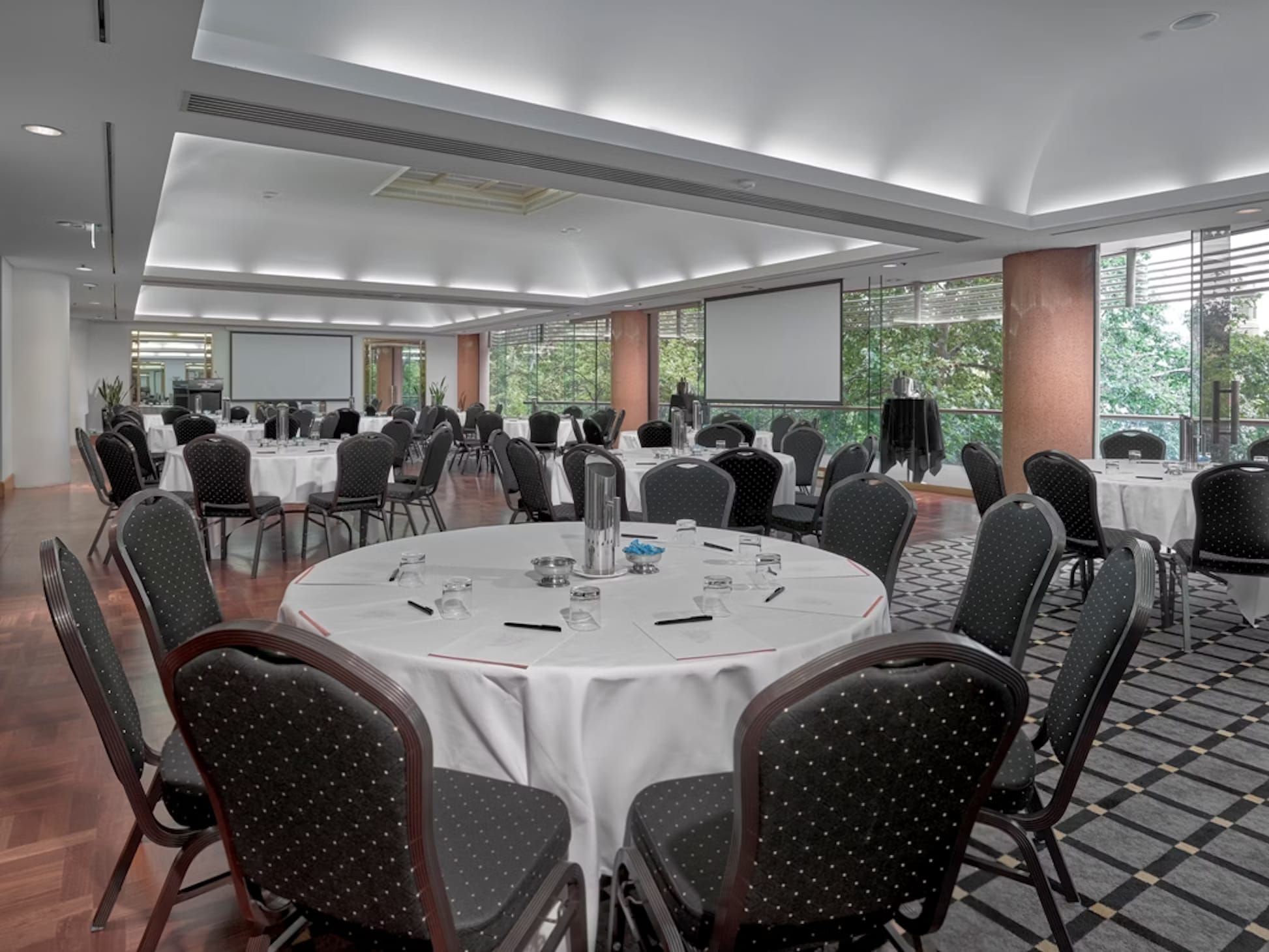 Boulevard Room, Stamford Plaza Adelaide image 2