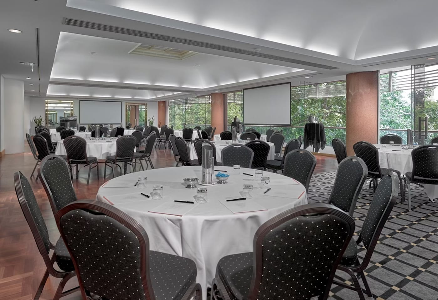 Boulevard Room, Stamford Plaza Adelaide image 2