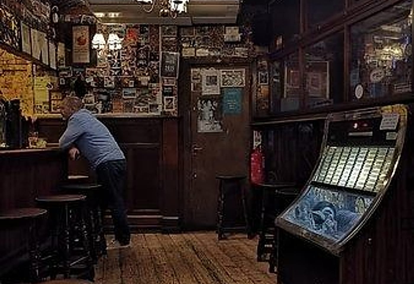 bradley spanish bar near oxfrod street