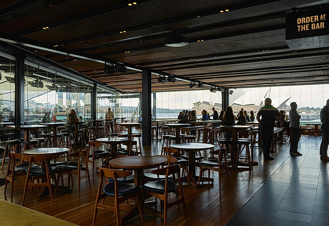 Brewhouse Bar Booking, The Squire's Landing1