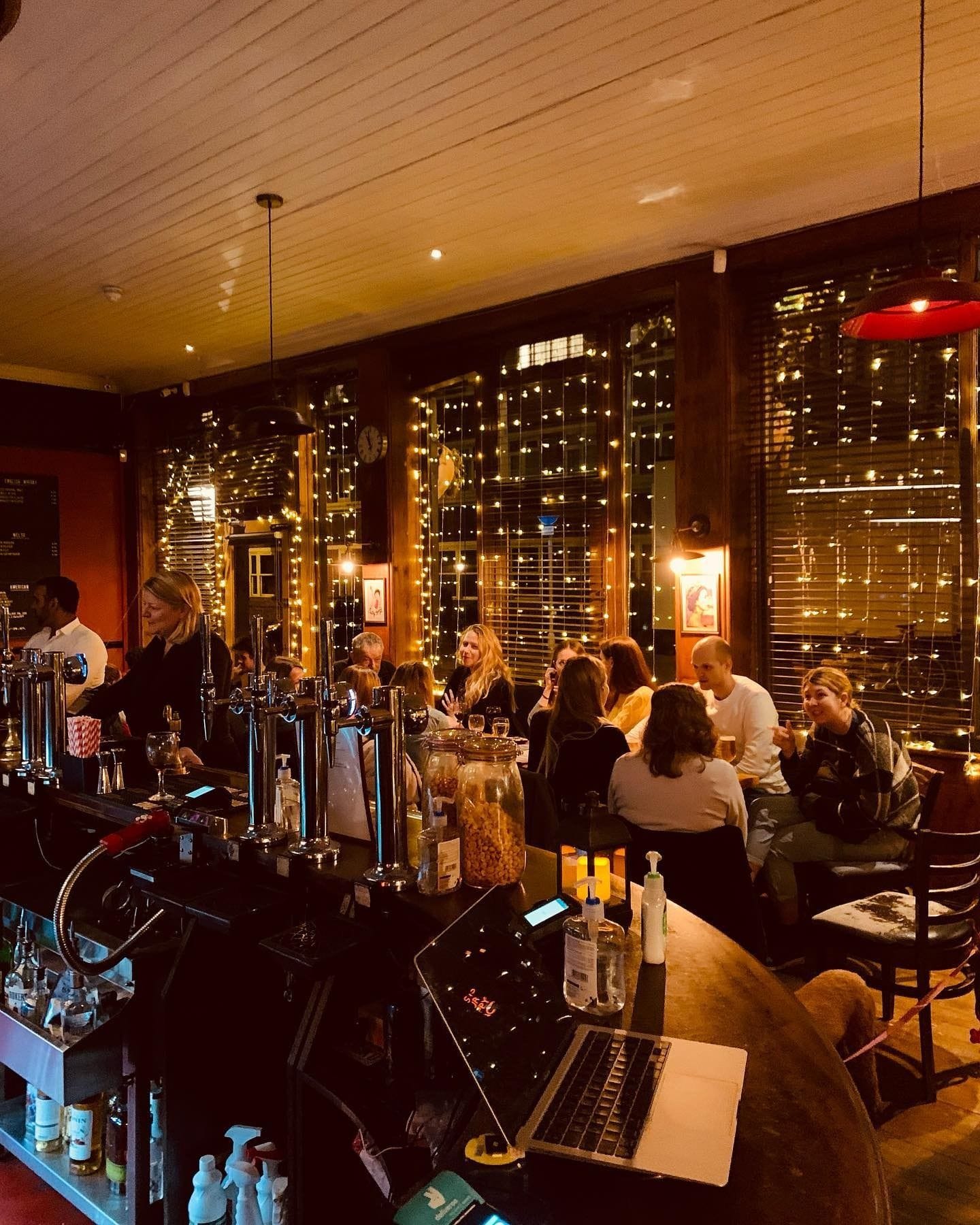 Britannia southwark bar 1