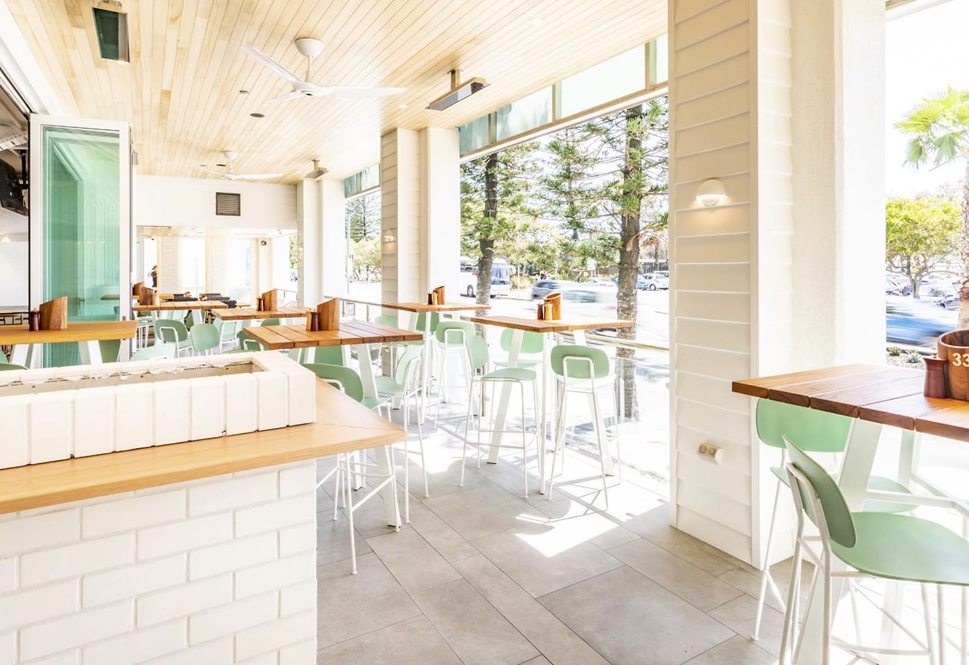 The Terrace, Broadbeach Tavern1