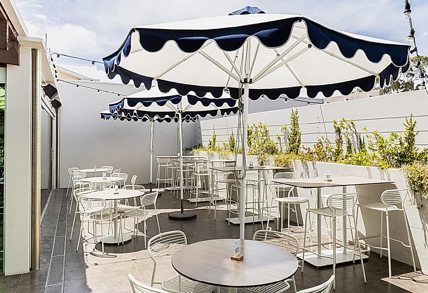 The Courtyard Oasis, Brompton Hotel image 3