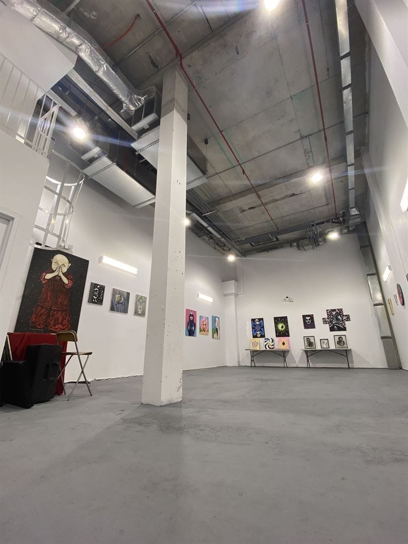 Brooklyn art Cave gallery hire 