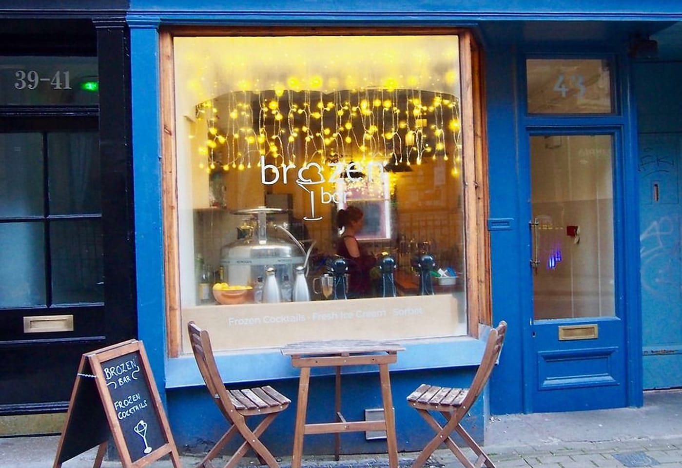 Brozen bear bristol cocktail bar 1