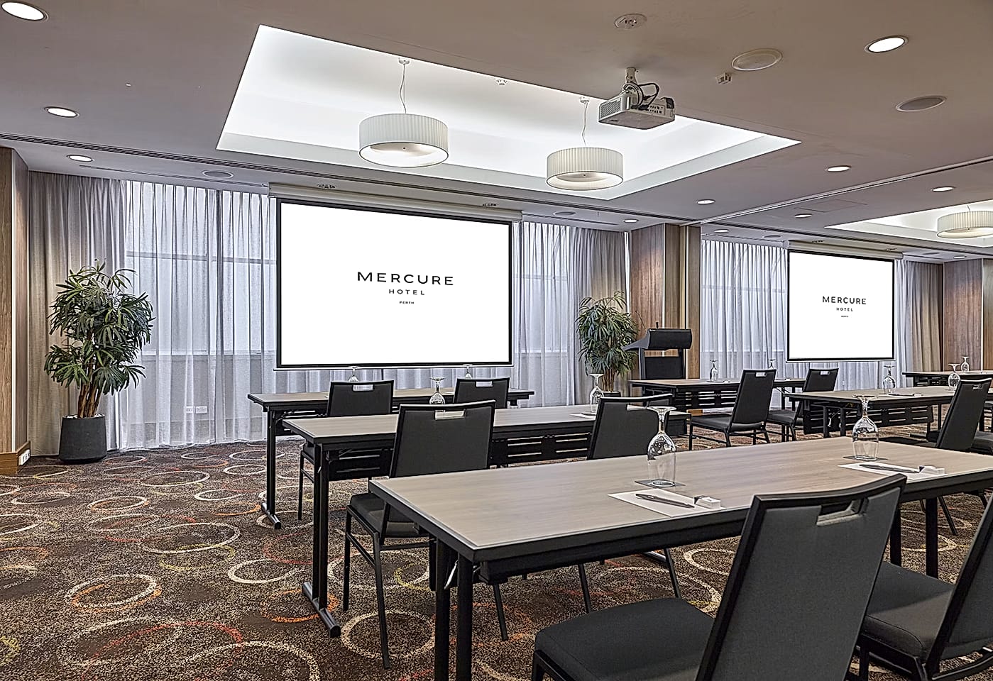 Georgiana, Mercure Perth1