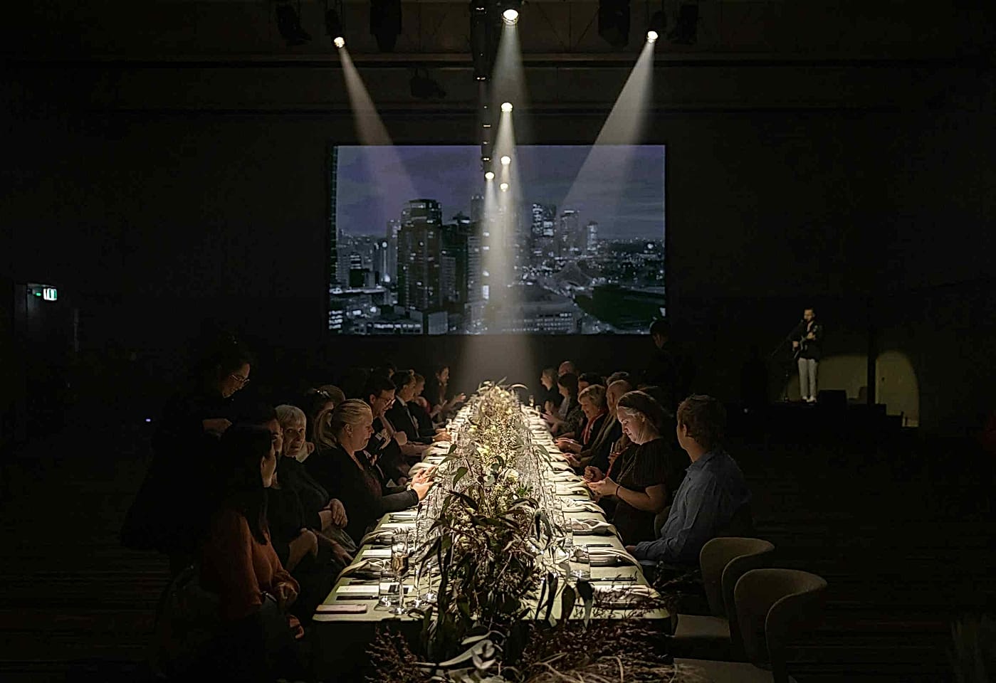 Centre Stage, Rydges Melbourne image 2