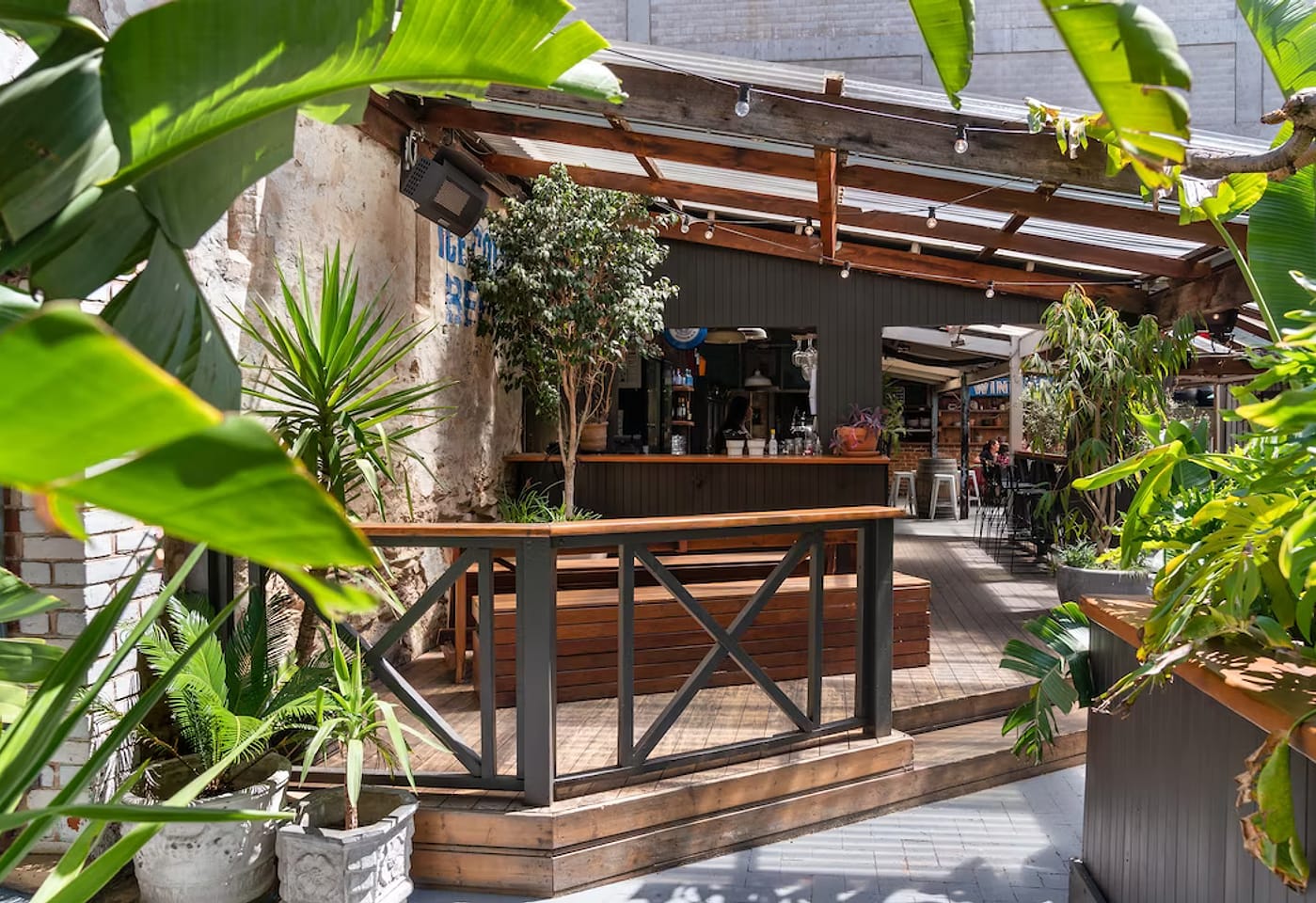 Chateau Apollo | Roxie's Garden | Venue Hire Adelaide | 3