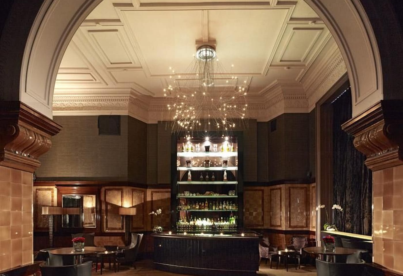 Churchills bar event room embankment
