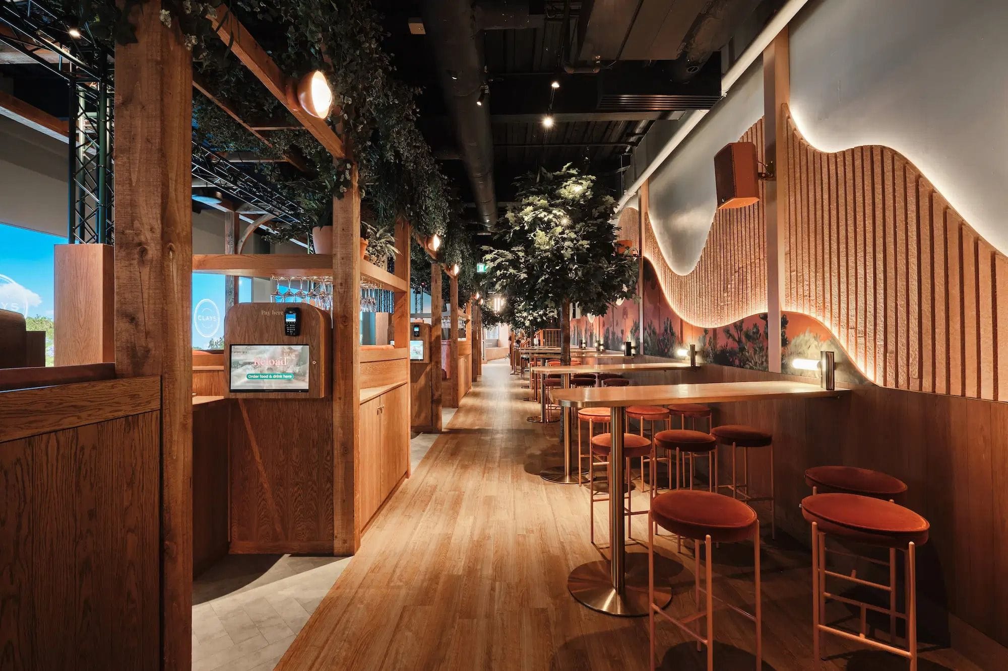 Clays Canary Wharf London Activity Bar Venue