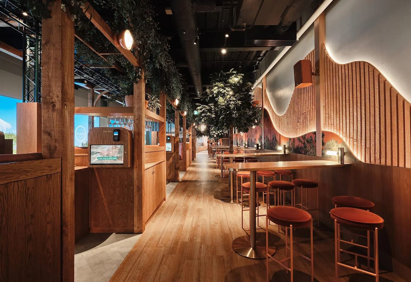 Clays Canary Wharf London Activity Bar Venue