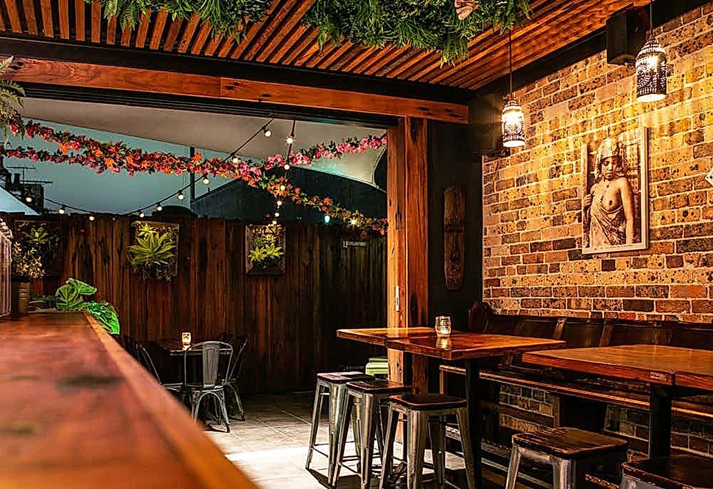 The Cocktail Bar, The Cauliflower Hotel1