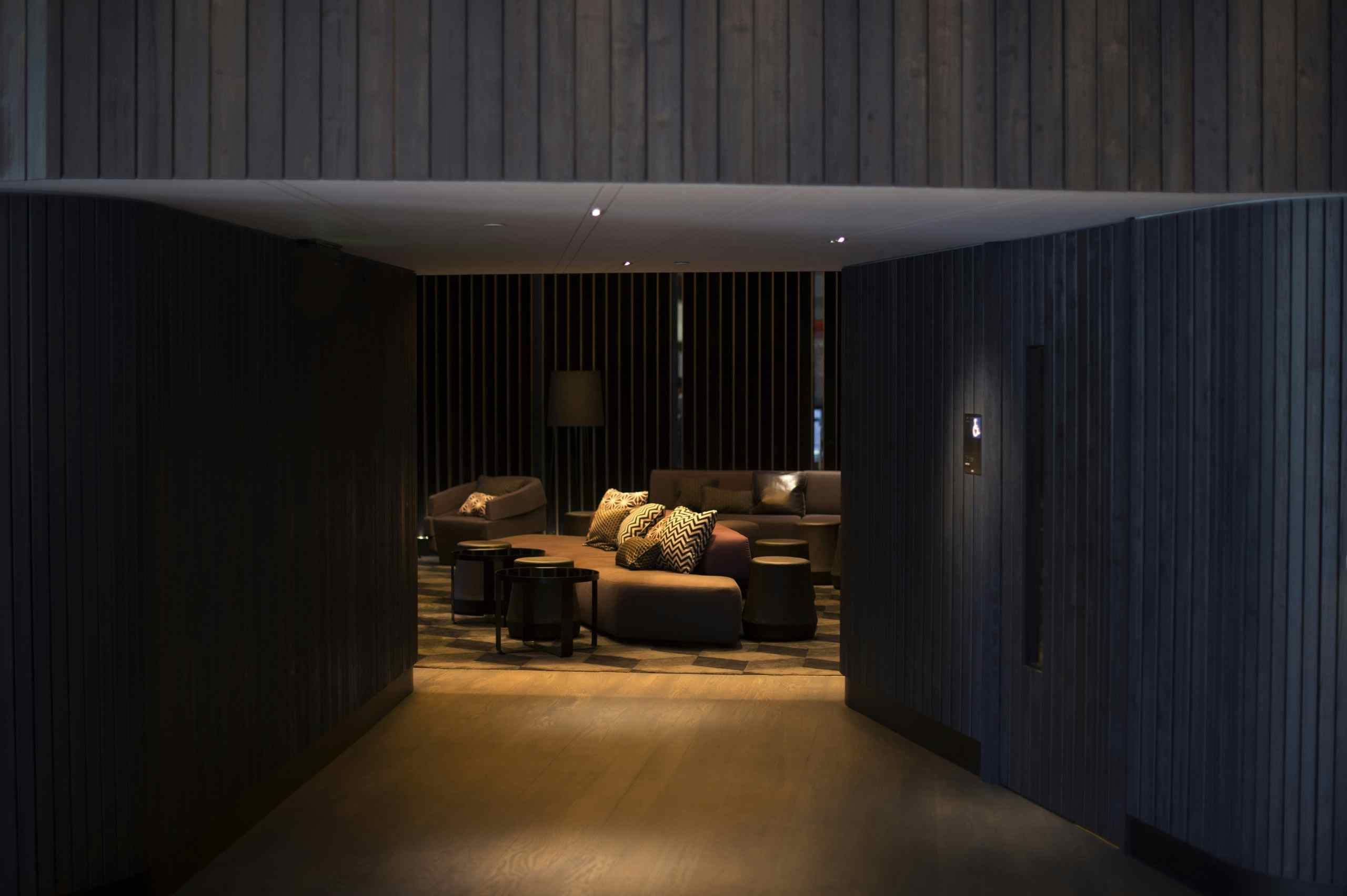 Collins Private Lounge, Hilton Adelaide image 2