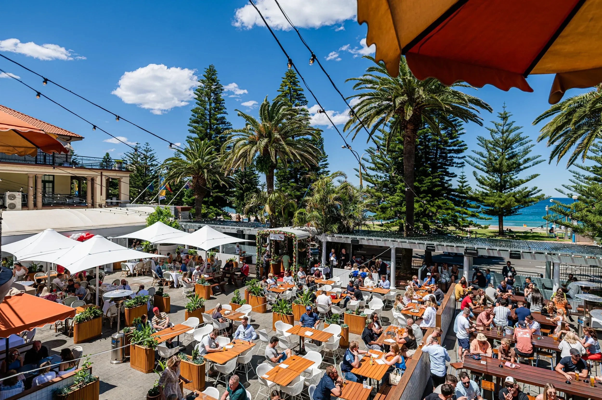 Coogee Bay Hotel image 2