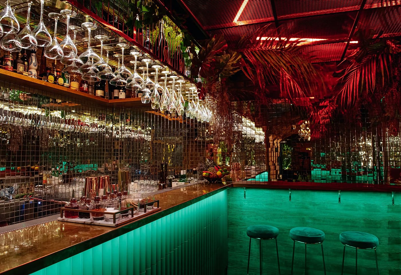 Cache Cache is a hidden, secret, cocktail bar in Covent Garden, London