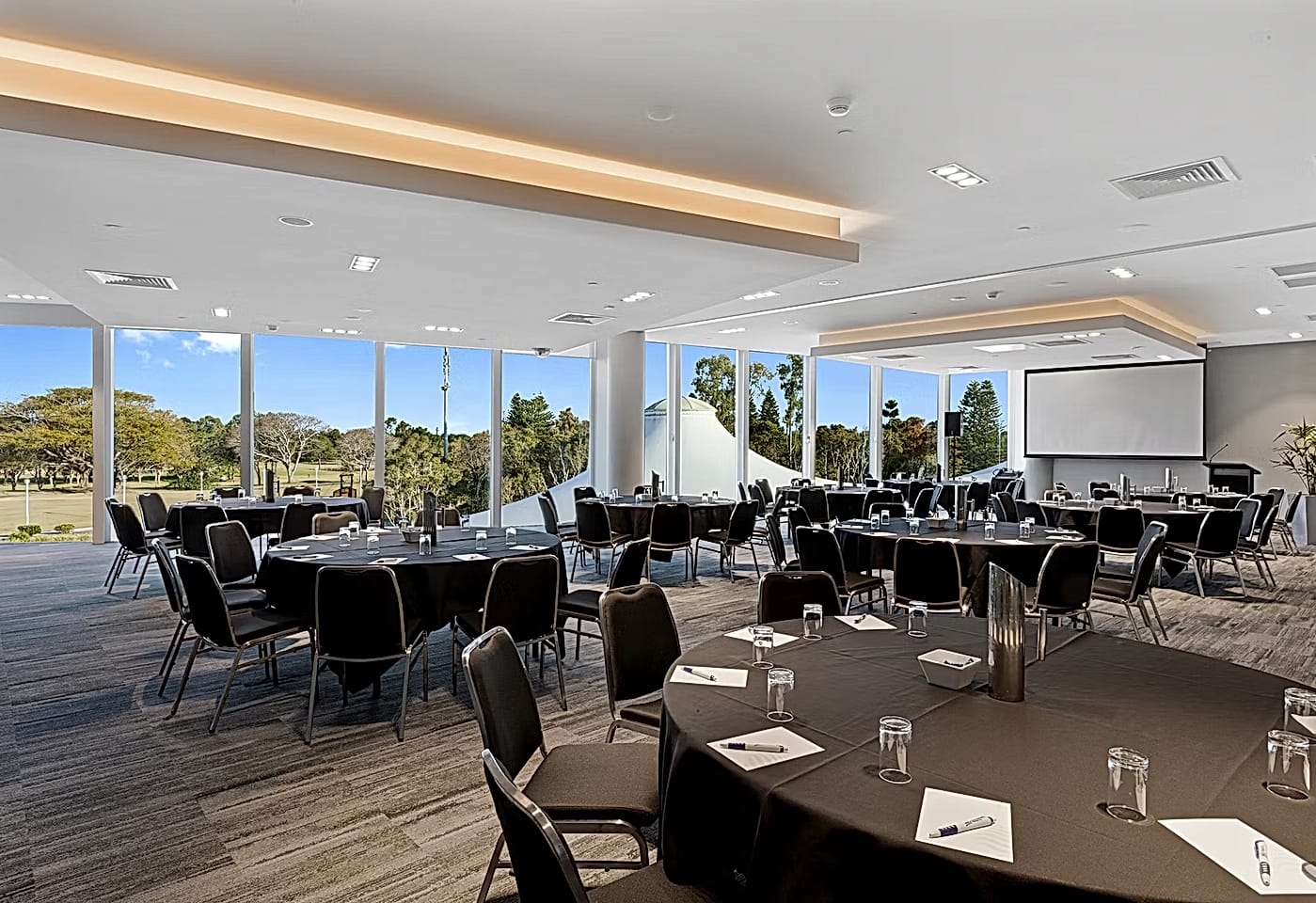 Cypress I & II, RACV Royal Pines Resort Gold Coast image 2