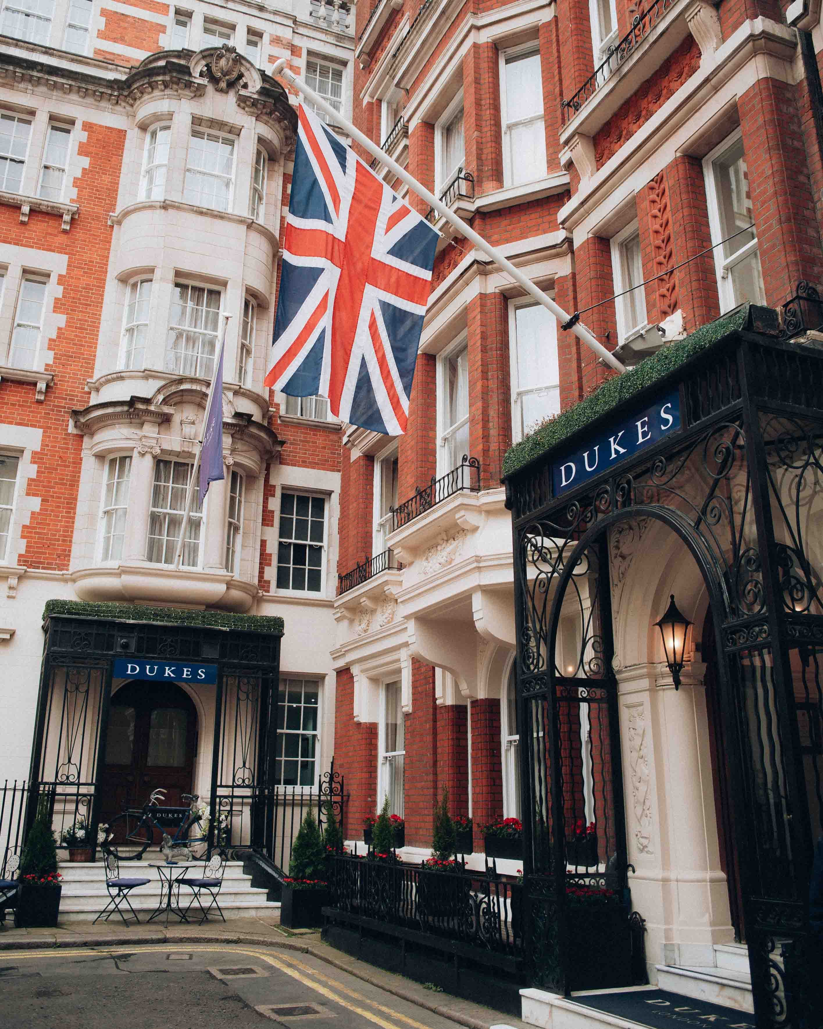 A very British hotel meeting room James Bond would be proud of: Dukes London image 2