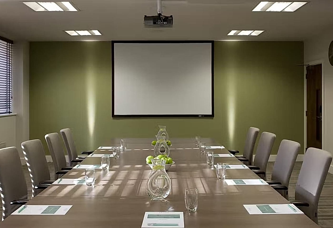 De Vere Apollo Mayfair meeting room