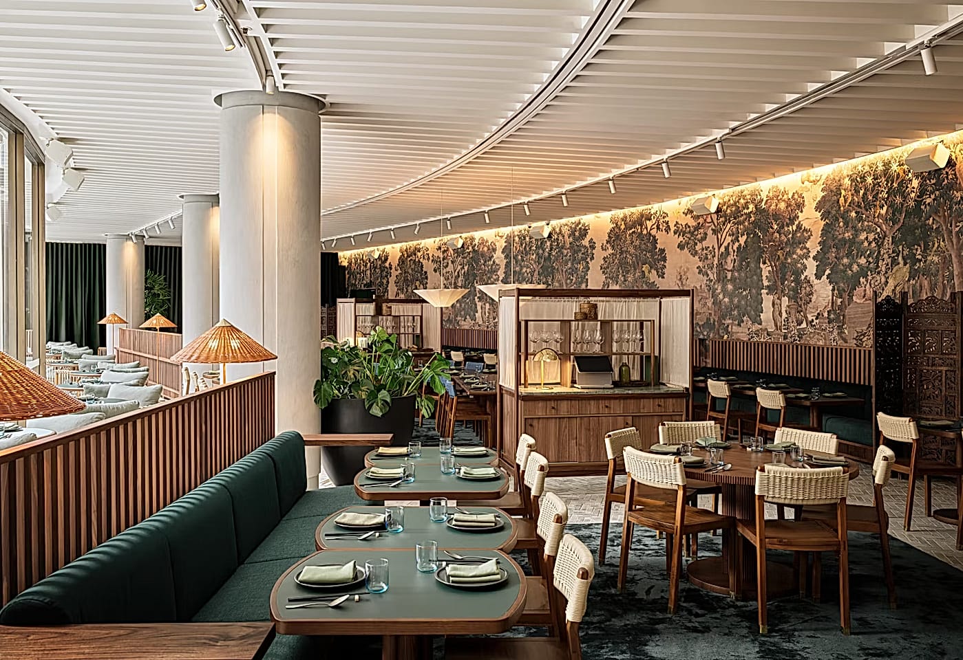 Delta Rue Restaurant, Sofitel Sydney Wentworth1