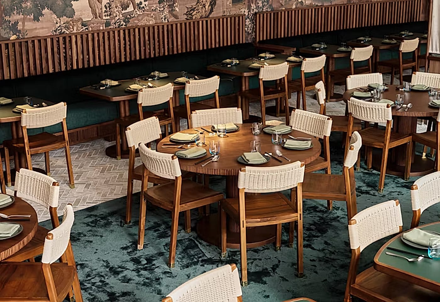 Delta Rue Restaurant, Sofitel Sydney Wentworth image 2