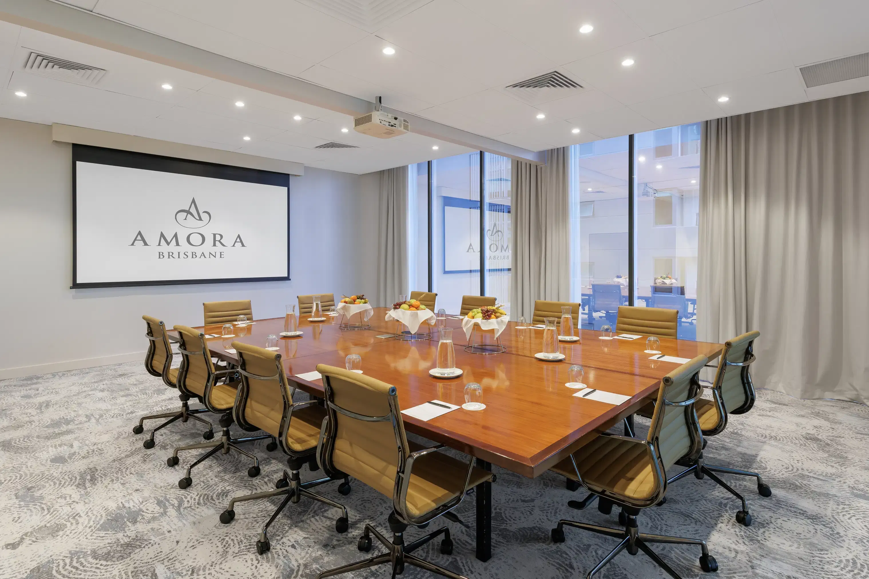 Dobson Room, Amora Hotel Brisbane1