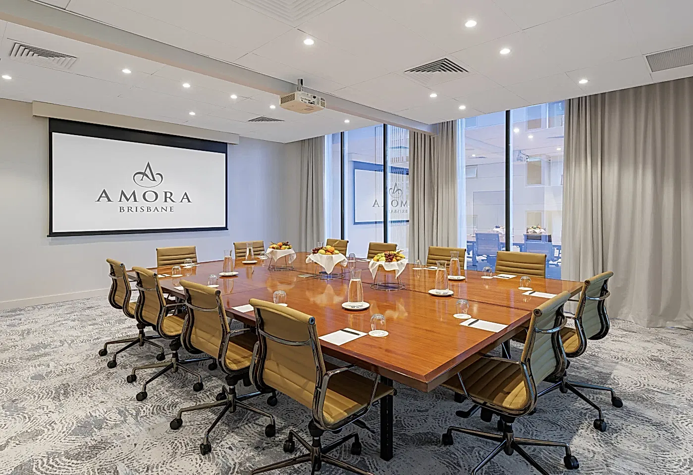 Dobson Room, Amora Hotel Brisbane1